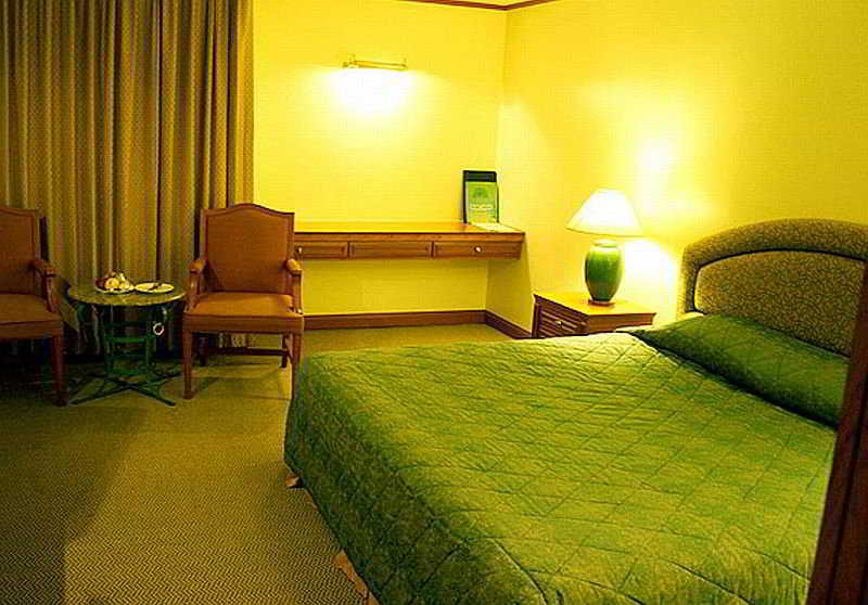 מלון King Park Avenue 5*